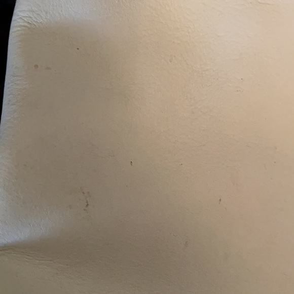 Used Coach white and grey leather bag - Picture 9 of 13